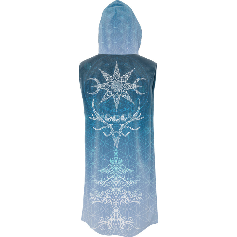 Yule Sleeveless Ultra Cloak