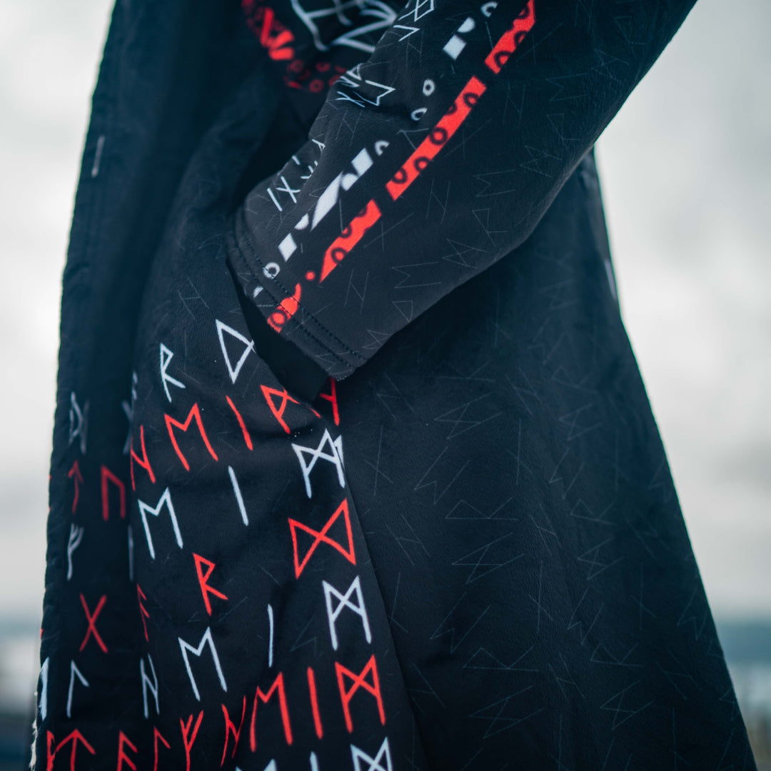 Cloak Nine Worlds Cloak