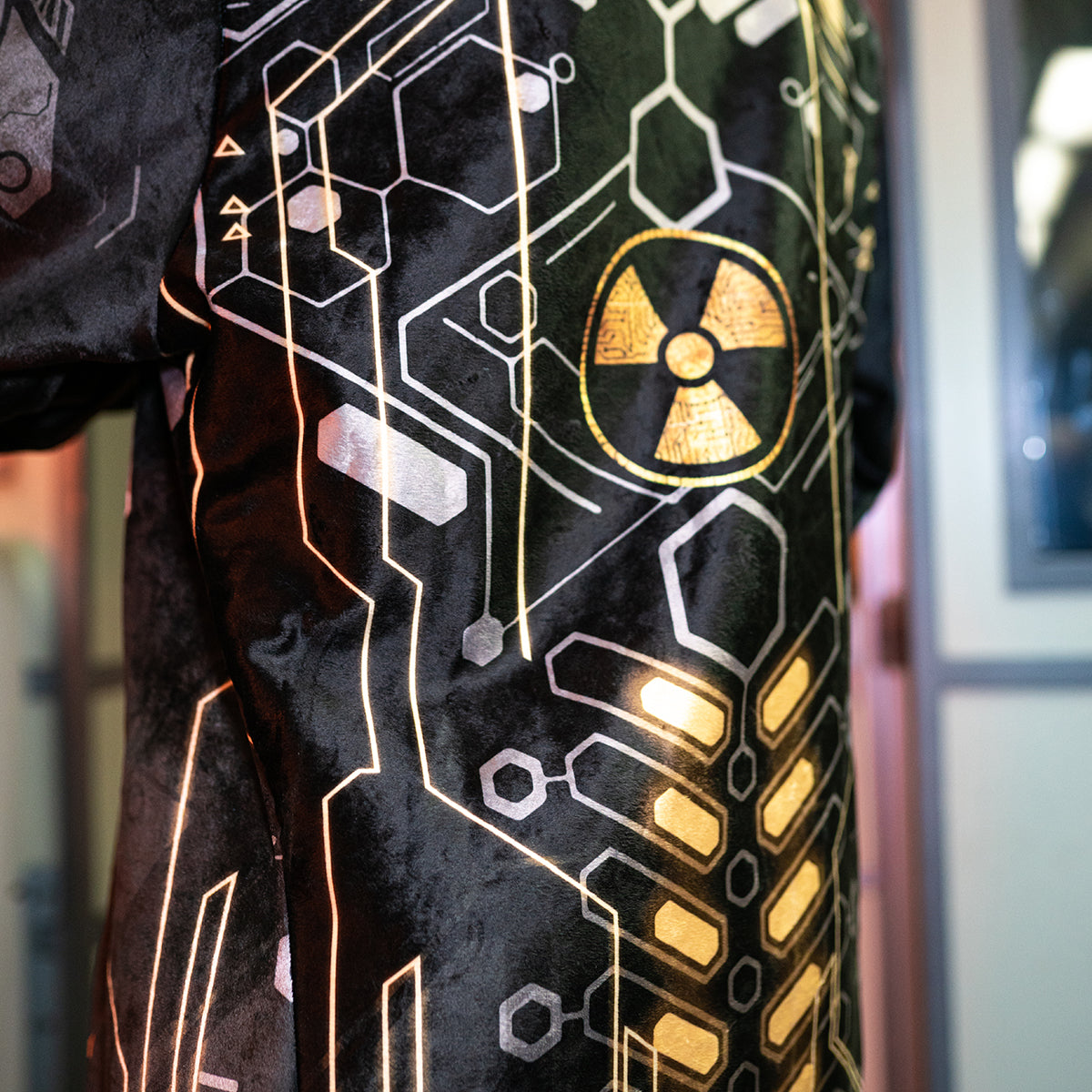 Cloak Atomic Cloak