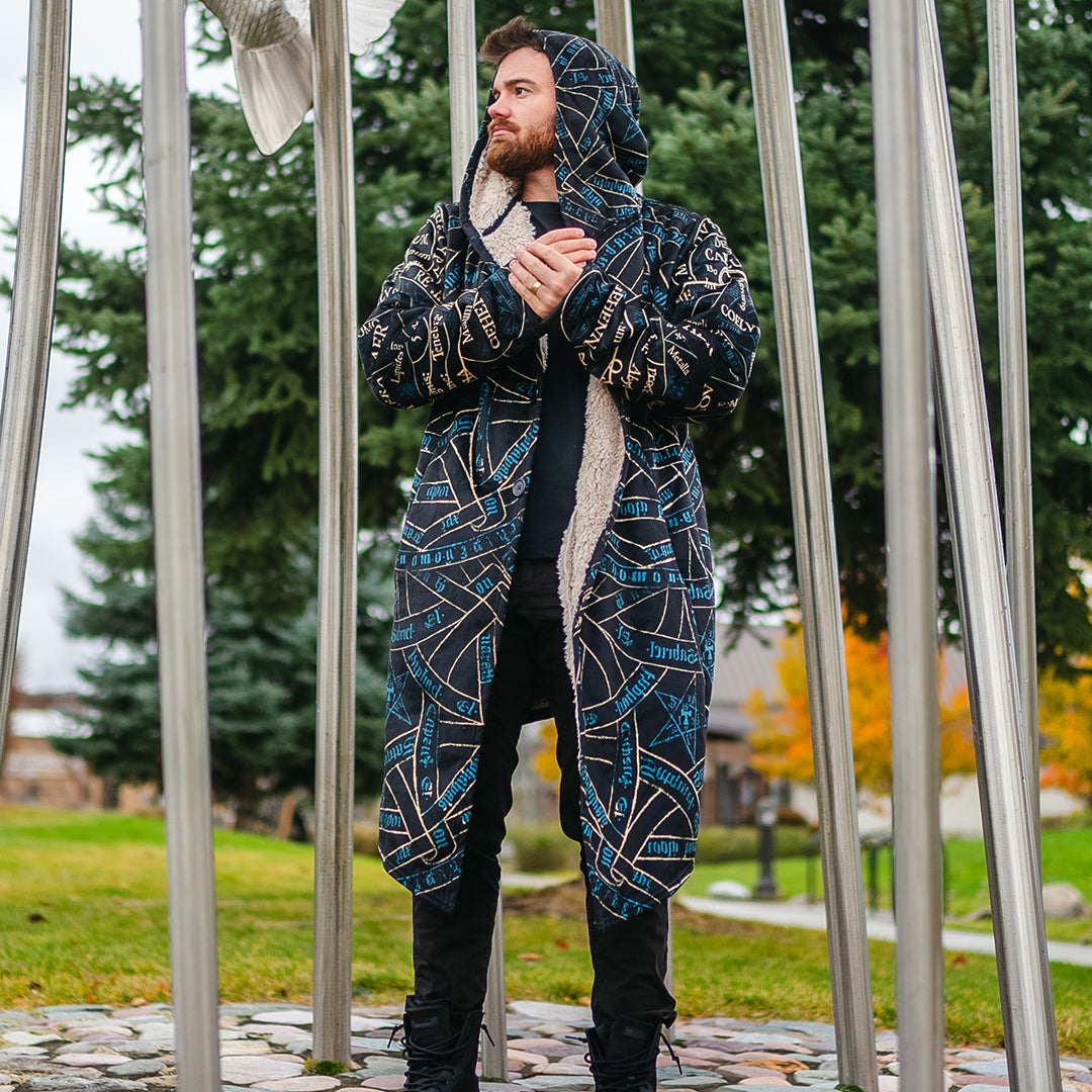 Cloak Harmony Cloak - Gold Edition