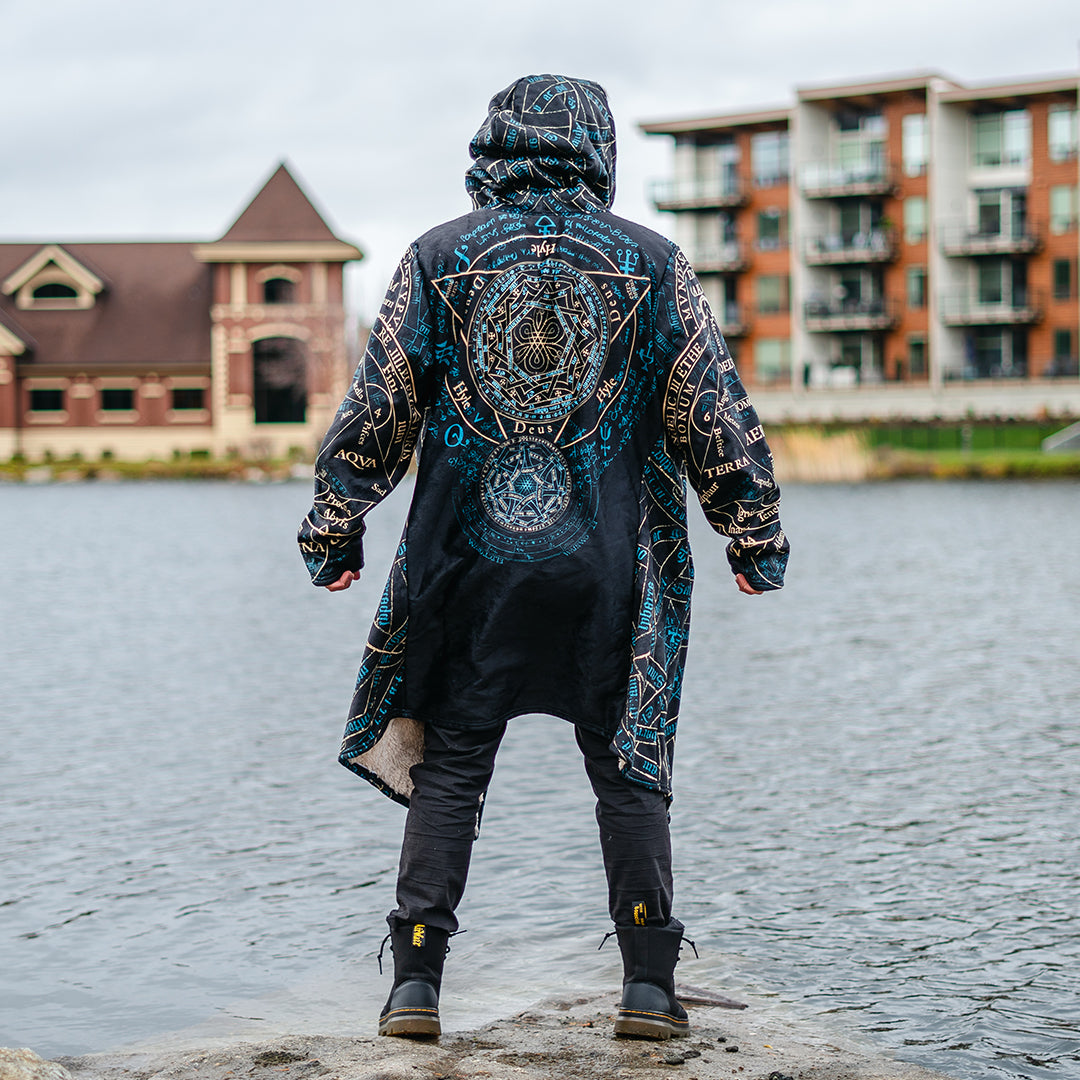 Cloak Harmony Cloak - Gold Edition