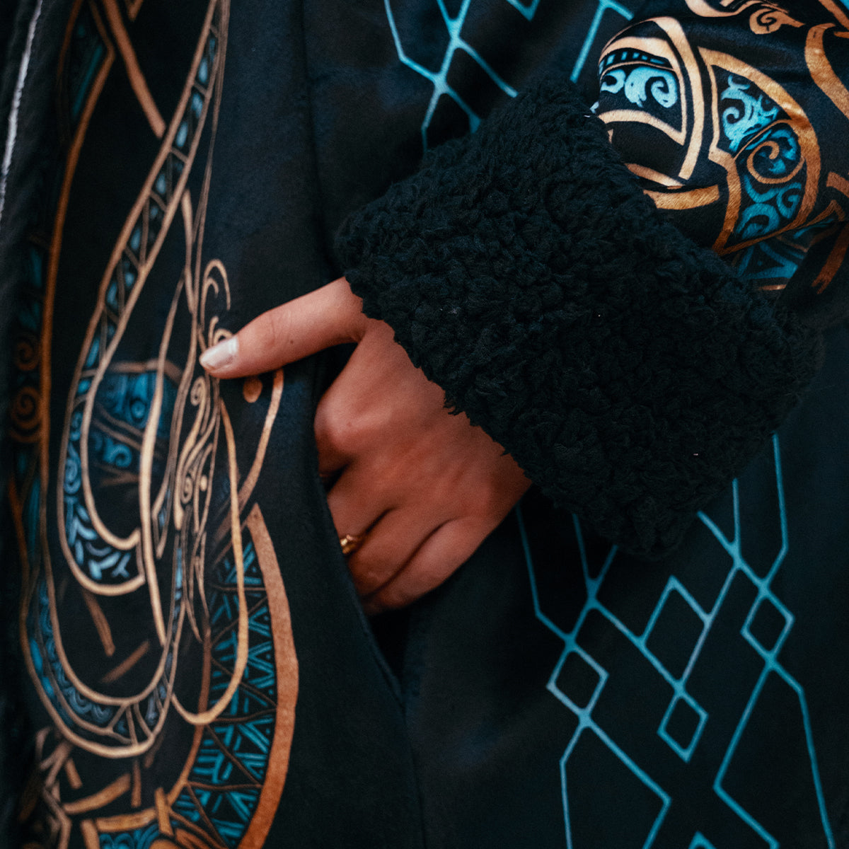 Cloak Loki Cloak - Limited