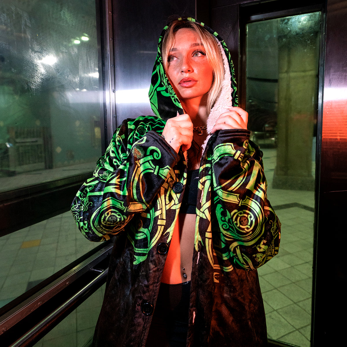 Cloak Medusa Cloak - Snake Edition