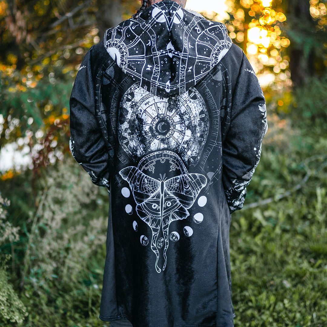 Moon Magic Cloak – Lunafide