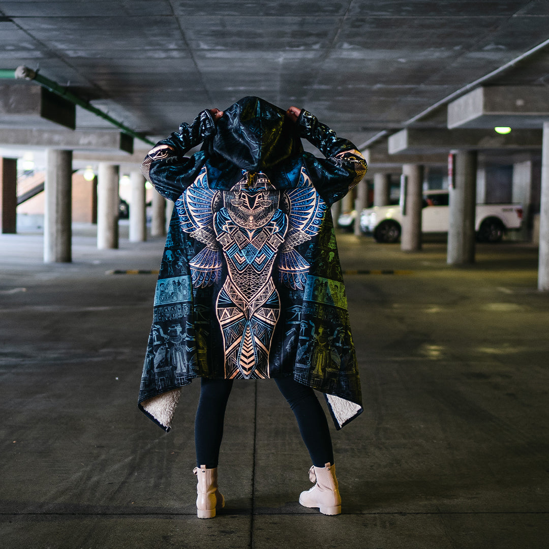 Cloak Queen Aset Cloak