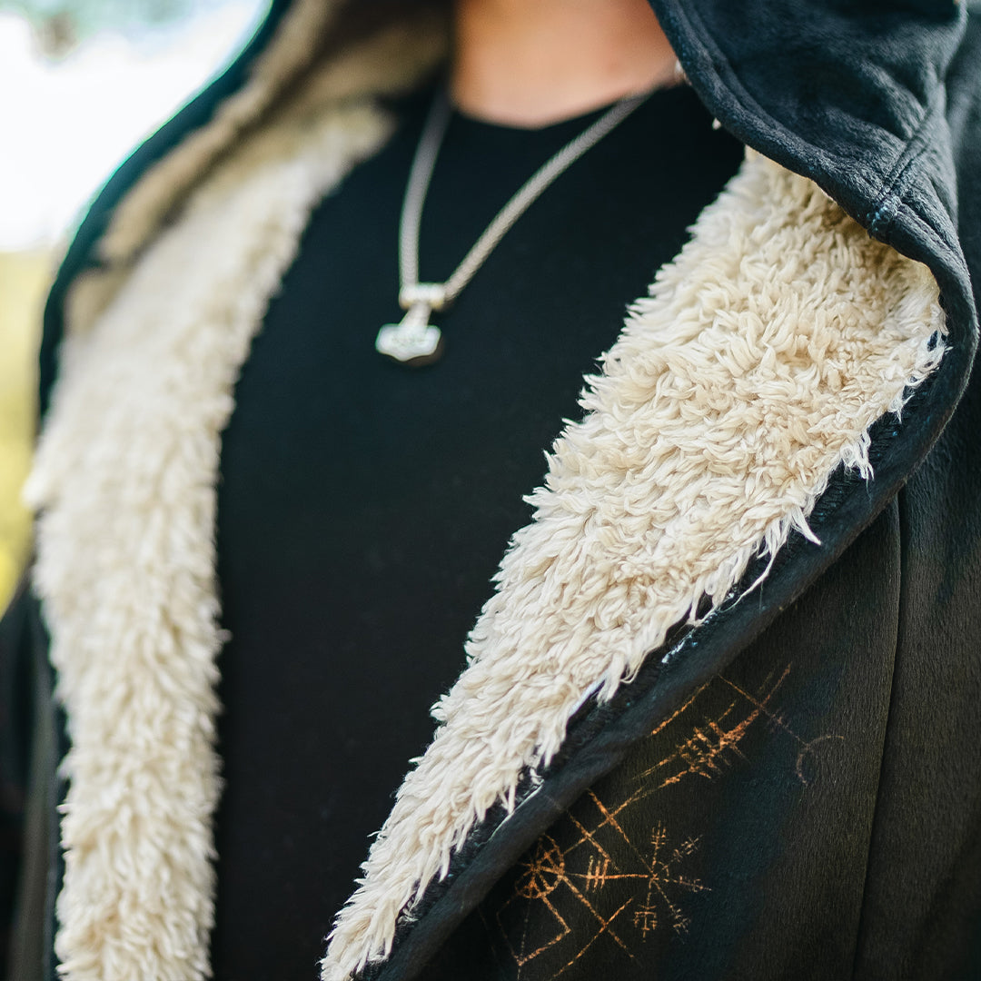 Cloak The Stave Cloak