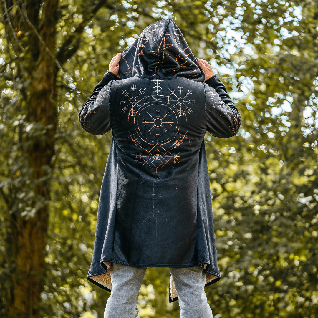 Cloak The Stave Cloak