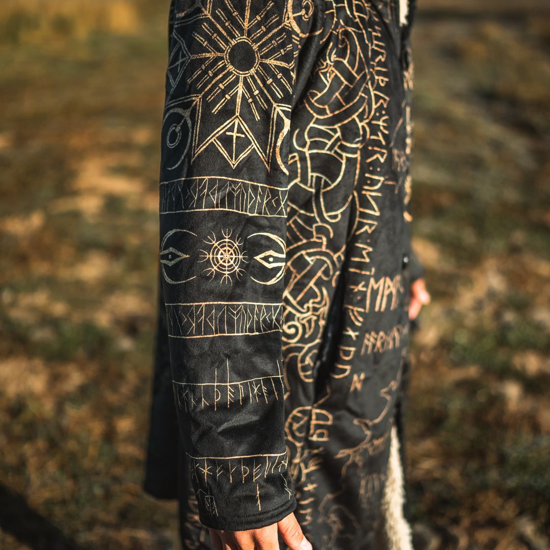 Cloak Vegvisir Cloak