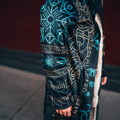 Vegvisir Viking Compass Cloak – Limited Edition — view 5