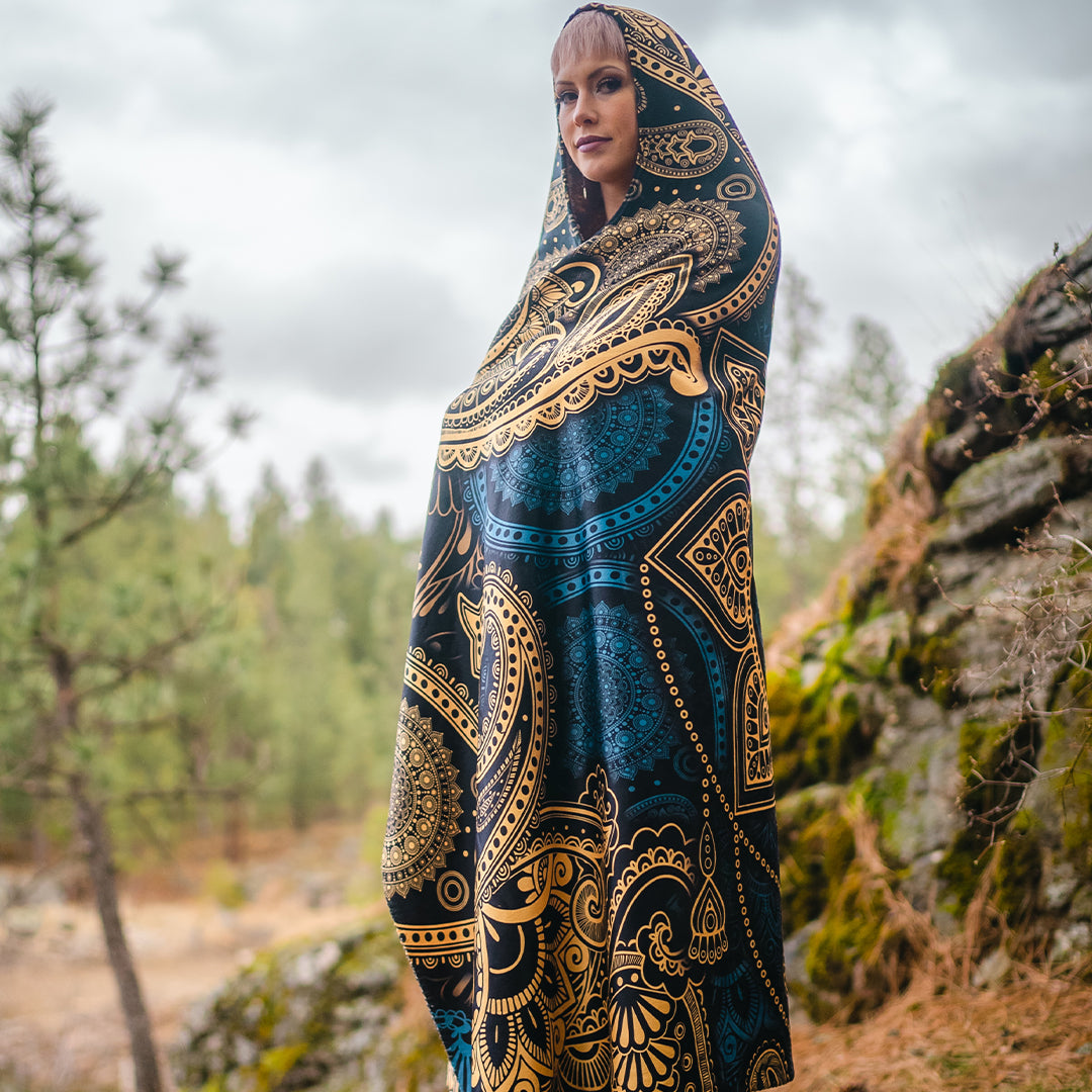 Hooded Blanket Kali Hooded Blanket