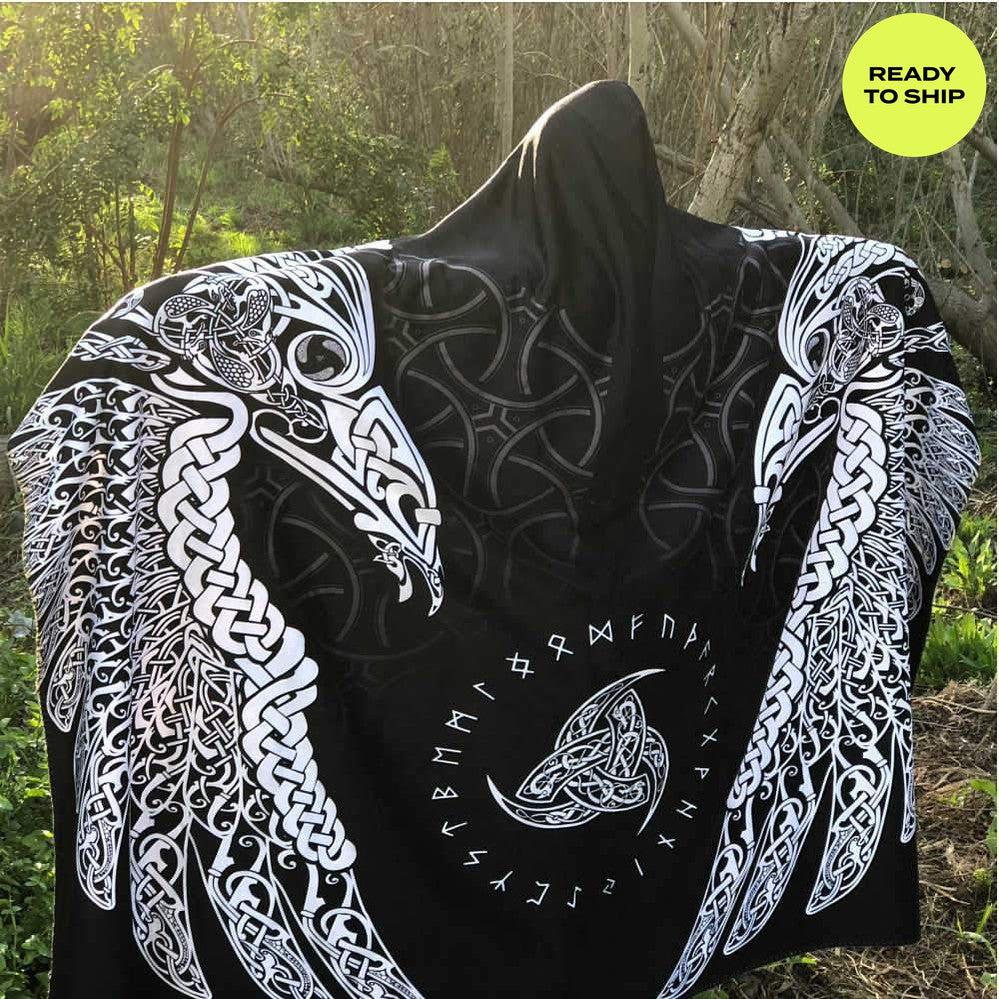 Hooded Blanket Muninn Hooded Blanket - Ready To Ship RTS-MUNNIN-WHITE_HOODED-BLANKET-60x80-SHERPA
