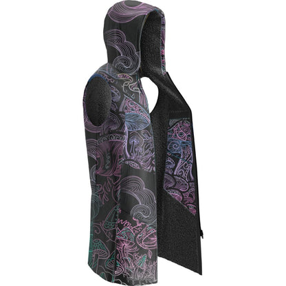 Elder Veil Sleeveless Ultra Cloak