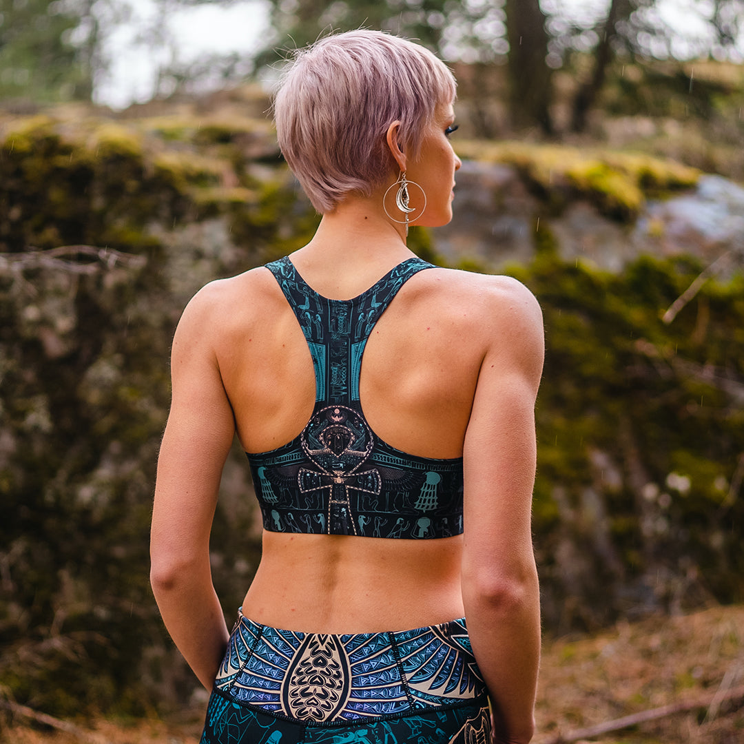 Sports Crop Queen Aset Sports Crop
