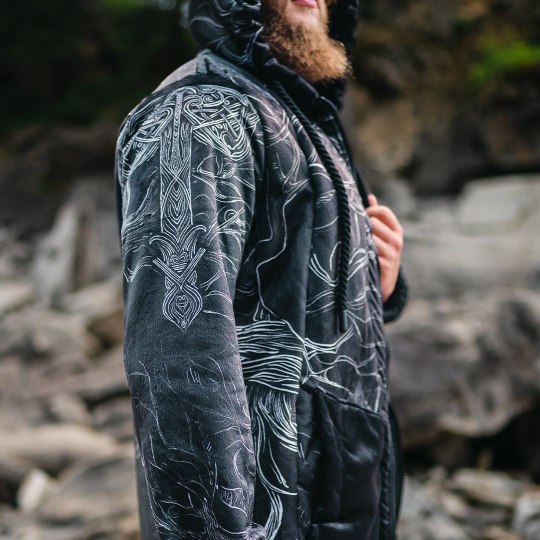 Ultra Cloak Dark Throne Ultra Cloak