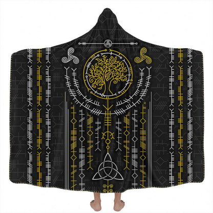 Ogham Hooded Blanket - Black Edition